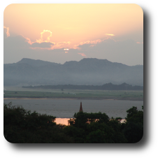 Sonnenuntergang in Birma – Myanmar Reisen